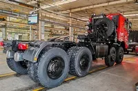 8×8 Truck Tractor